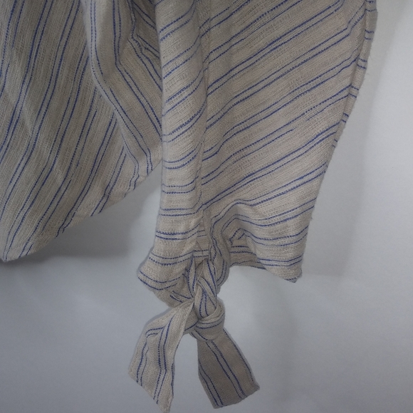 Favlux Fashion M Loose Weave B-Neck Pocketed Top in Beige n Blue - Picture 3 of 6